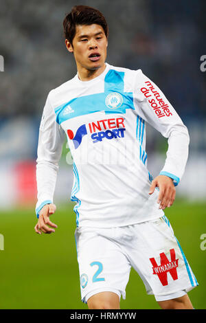 Hiroki Sakai (Marsiglia), 26 febbraio 2017 - Calcio : francese "Ligue 1' partita tra Olympique De Marseille 1-5 Paris Saint-Germain a Velodrome stadium di Marsiglia, Francia. (Foto di D.Nakashima/AFLO) Foto Stock