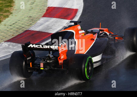 Motorsports: FIA Formula One World Championship 2017, test di Barcellona, #2 Stoffel Vandoorne (BEL, McLaren Honda) Foto Stock