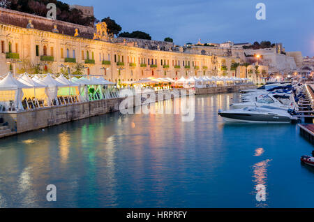 Serata a La Valletta Waterfront - Malta Foto Stock