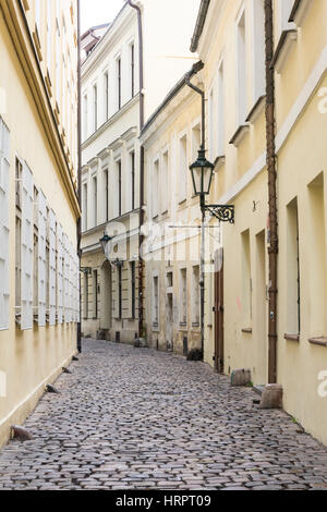 La vecchia strada del centro storico di Praga, patrimonio mondiale dell UNESCO, Repubblica Ceca, Europa Foto Stock