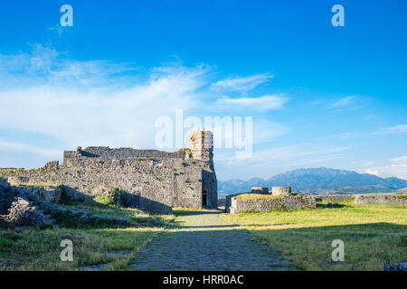 Vista panoramica a natura albanese dal castello di Rozafa Foto Stock