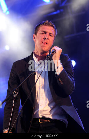 Barcellona, Spagna - 30 maggio: Il Walkmen band suona presso Arc de Triomf gratuitamente il 30 maggio 2012 a Barcellona, Spagna. San Miguel Primavera Sound Festiva Foto Stock