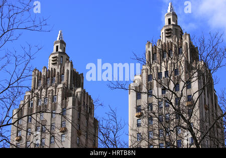 Le torri gemelle di El Dorado appartamento edificio su Central Park West Manhattan New York City Foto Stock