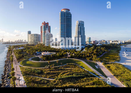 Miami Beach Florida, South Pointe Park, alti edifici condominali, Continuum, Portofino, aereo dall'alto, FL170302d10 Foto Stock