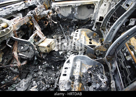 Ashton Quality Cars Ltd . , Katherine Street , Ashton Under Lyne . Scena di un incendio doloso . Foto Stock