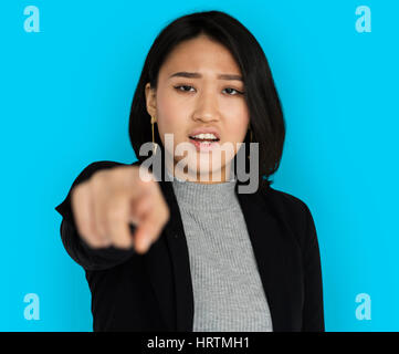Giovani asiatici Business donna rivolta arrabbiato Foto Stock