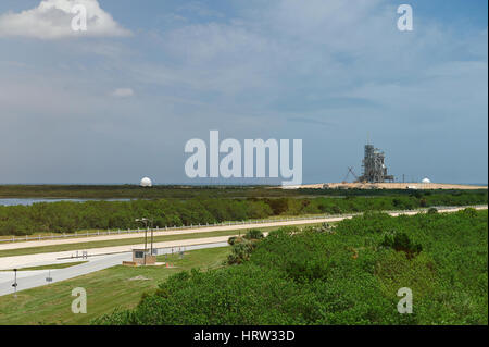 Rampa di lancio per lo space shuttle a Cape Canaveral center. Vista panoramica su cape Canaveral station Foto Stock