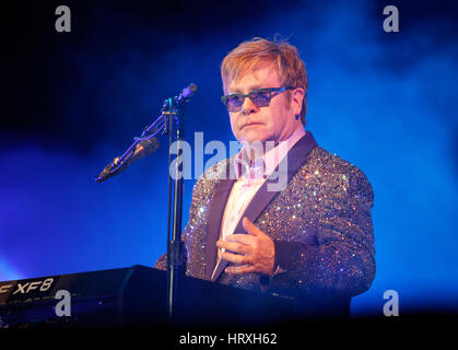 Elton John giocando llive in Palma de Maiorca Foto Stock