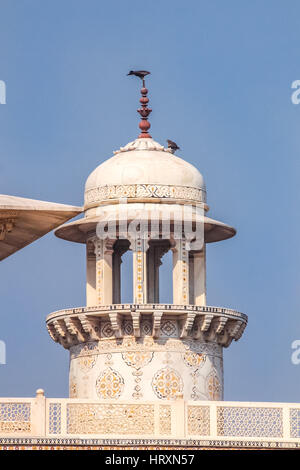 Torre di Itmad-Ud-Daulah la tomba - Agra, India Foto Stock