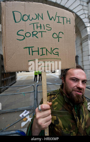 Occupare Londra anti capitalismo manifestazione a Londra Foto Stock