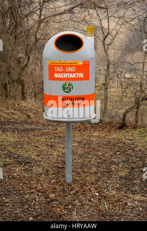 Spazzatura, Foresta di Vienna, Vienna, Austria. Foto Stock