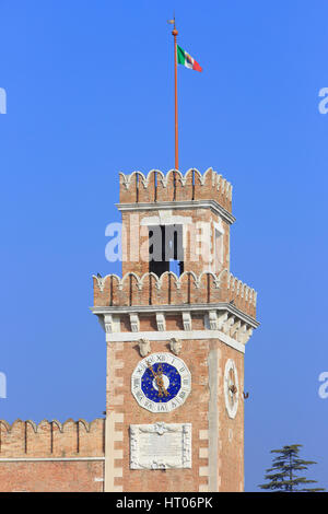 Torre campanaria dell'Arsenale Veneziano a Venezia, Italia Foto Stock