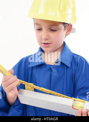 Junge als Handwerker, Bauarbeiter - little boy come costruzione di lavoratore Foto Stock