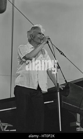 Dave Brubeck, capitale Jazz, Knebworth, 1982. Artista: Brian O Connor. Foto Stock