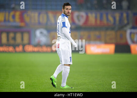 GLIWICE, Polonia - 18 febbraio 2017: Premier polacco Football League Piast Gliwice - Lech Poznan o/p Maciej Makuszewski Foto Stock