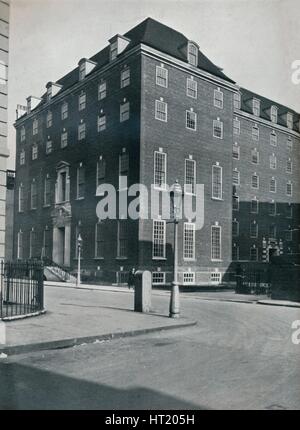 Edificio YWCA, Bloomsbury, Londra, 1932. Artista: sconosciuto. Foto Stock