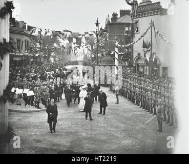 Apertura ufficiale del tunnel di Rotherhithe, Bermondsey, Londra, 1908. Artista: sconosciuto. Foto Stock