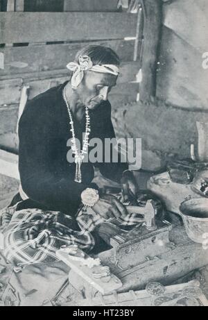 "Navajo argento e turchese Gioielli", 1931. Artista: sconosciuto. Foto Stock