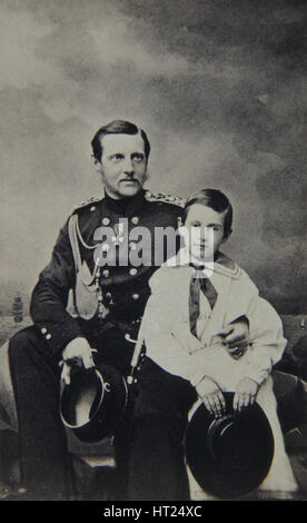 Ritratto del Granduca Constantin Nikolaevich della Russia (1827-1892) con il figlio Nicola Constantinovic Artista: Levitsky, Sergei Lvovich (1819-1898) Foto Stock