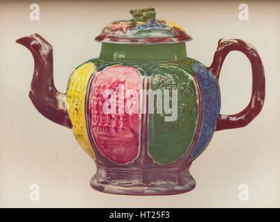 'Ottagonale Teiera Salt-Glaze', C1770. Artista: sconosciuto. Foto Stock