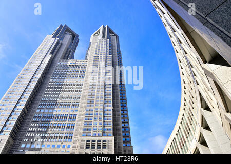 TOKYO, Giappone - 02 novembre 2014: Tokyo Metropolitan Government Building in Tokyo, Giappone. Foto Stock