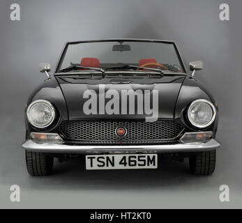 1974 Fiat 124 Spyder. Artista: sconosciuto. Foto Stock