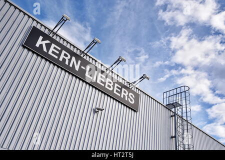 Ceske Budejovice, Repubblica Ceca. 06 Mar, 2017. KERN-LIEBERS CR engineering company termina il suo impianto di produzione in Ceske Budejovice, la hall è supposto per avviare il funzionamento di questa estate, 6 marzo 2017. Credito: Vacla Pancer/CTK foto/Alamy Live News Foto Stock