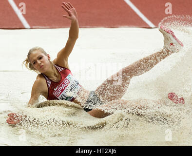 A Belgrado, in Serbia. 6 Mar, 2017. Darya Klishina compete in Donne Salto in lungo finale del giorno tre del 2017 Europeo di Atletica Leggera Indoor campionati a Kombank Arena il 5 marzo 2017 a Belgrado in Serbia. Credito: Nikola Krstic/Alamy Live News Foto Stock