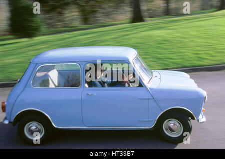 1959 Austin sette mini. Artista: sconosciuto. Foto Stock