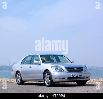 2004 Lexus LS430. Artista: sconosciuto. Foto Stock