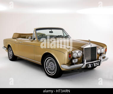 1975 Rolls Royce Corniche cabriolet. Artista: sconosciuto. Foto Stock