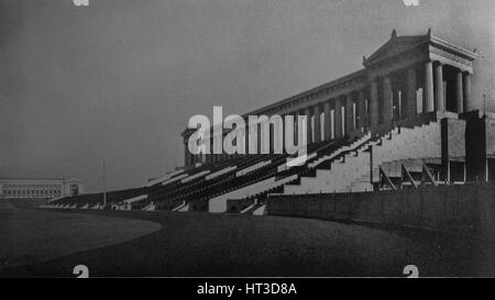 Vista della tribuna nord, comunali Grant Park Stadium, Chicago, Illinois, 1925. Artista: sconosciuto. Foto Stock