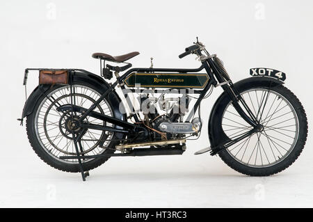 1914 Royal Enfield 3hp motocicletta Artista: sconosciuto. Foto Stock