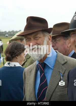 2011 Goodwood incontro, il Principe Michael di Kent gode di attrazioni Artista: sconosciuto. Foto Stock