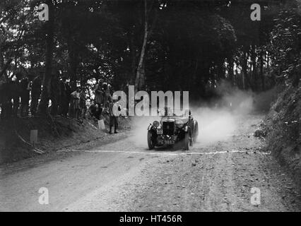 MG M tipo prendendo parte alla prova di Gloucester, c1930s. Artista: Bill Brunell. Foto Stock