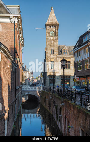 Utrecht, Paesi Bassi - 23 Ottobre 2016: l'Ottone chiesa lungo il Kromme Nieuwegracht nel centro storico della città di Utrecht Foto Stock
