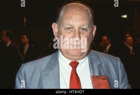 John Fraser, partito laburista membro del Parlamento di Norwood, assiste la conferenza delle parti a Brighton, Inghilterra il 1 ottobre 1991. Foto Stock