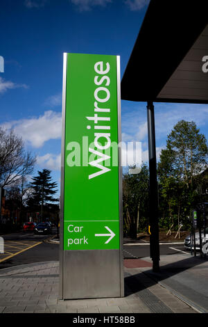 Segno a nuovo supermarket Waitrose,Solihull, West Midlands, England, Regno Unito Foto Stock