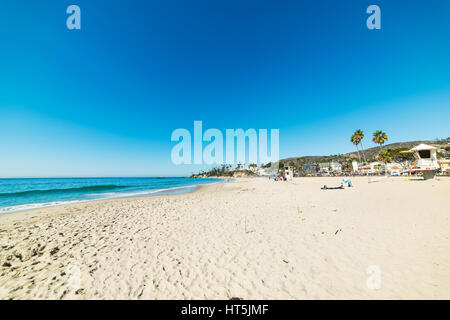 Sabbia bianca in Laguna Beach in California Foto Stock