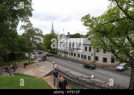 Rue St Louis visto da San Luigi Gate, Quebec City Foto Stock