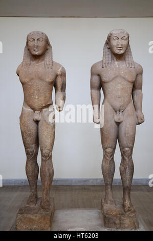 Delphi Museo Archeologico. Kouros, Kleobis e Biton Foto Stock