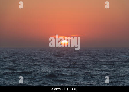 Tramonto sul Mediterraneo Foto Stock