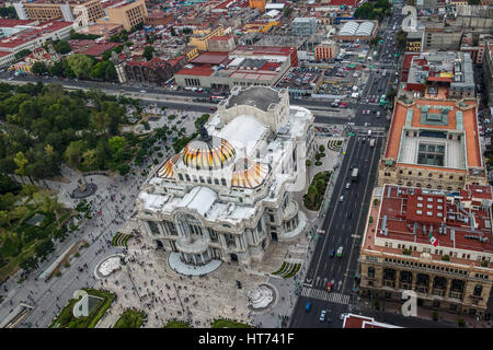 Vista aerea del Palacio de Bellas Artes (Palazzo delle Belle Arti) - Città del Messico, Messico Foto Stock