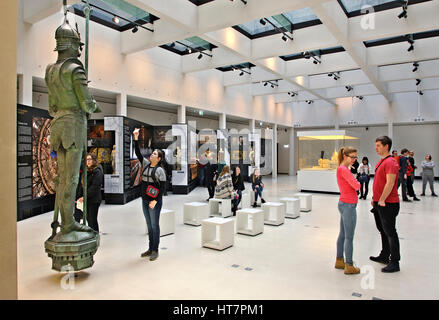 Nel museo di del parlamento ungherese di Budapest. Foto Stock