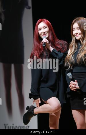 Seul in Corea. 07Th Mar, 2017. Brave ragazze frequentare la vetrina della loro quarta mini album Rollin a Seul, in Corea su 07 Marzo, 2017.(Cina e Corea diritti) Credito: TopPhoto/Alamy Live News Foto Stock