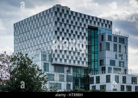 John e Frances Angelos Law Center, presso l'Università di Baltimora, in Midtown Baltimore, Maryland. Foto Stock