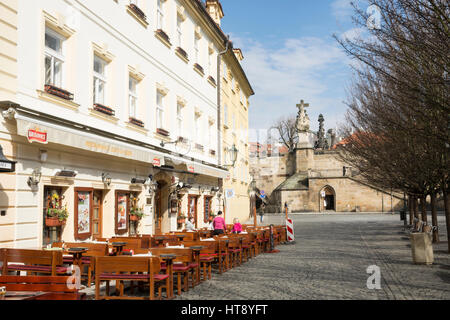 Ristorante vicino al Ponte Charles in Mala Strana, Praga, Repubblica Ceca Foto Stock