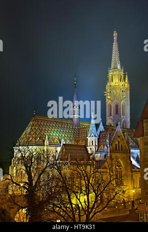 La chiesa di San Mattia (Matyas templom), Castle Hill (Varhegy), Buda, Budapest, Ungheria Foto Stock