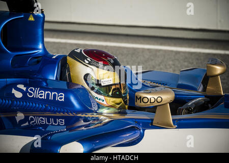 Barcellona, Spagna. 9 Mar, 2017. PASCAL WEHRLEIN (GER) prende il via nella sua Sauber C36-Ferrari al giorno 7 di un test di Formula Uno al Circuit de Catalunya Credito: Matthias Oesterle/ZUMA filo/Alamy Live News Foto Stock