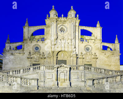 Cattedrale di San Salvador di notte, Jerez de la Frontera, la provincia di Cadiz Cadice, Andalusia, Spagna, Europa Foto Stock